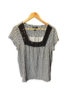 Style & Co Black & White Short Sleeve Cotton Top With Eyelet Trim XL